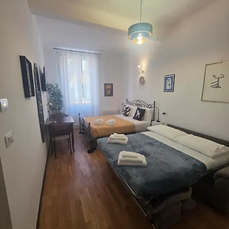 Il Salotto 3* בולוניה