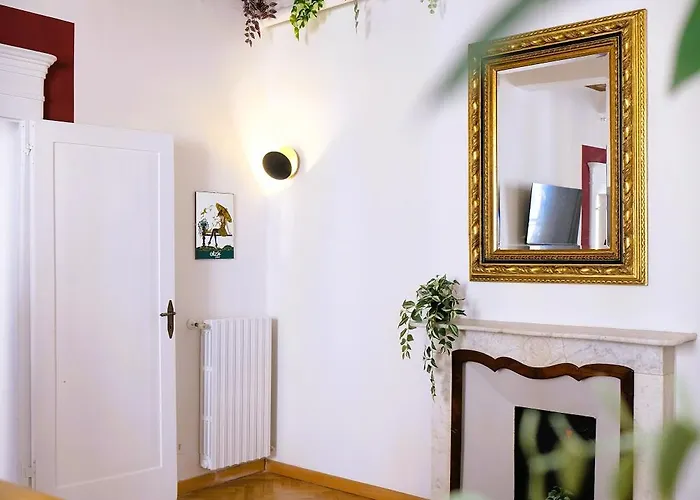 Il Salotto بولونيا